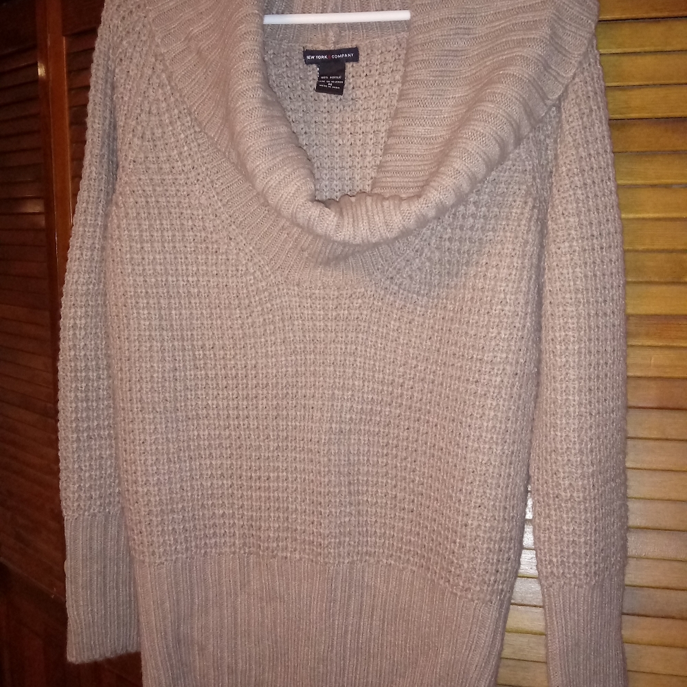 New York Company Sweater